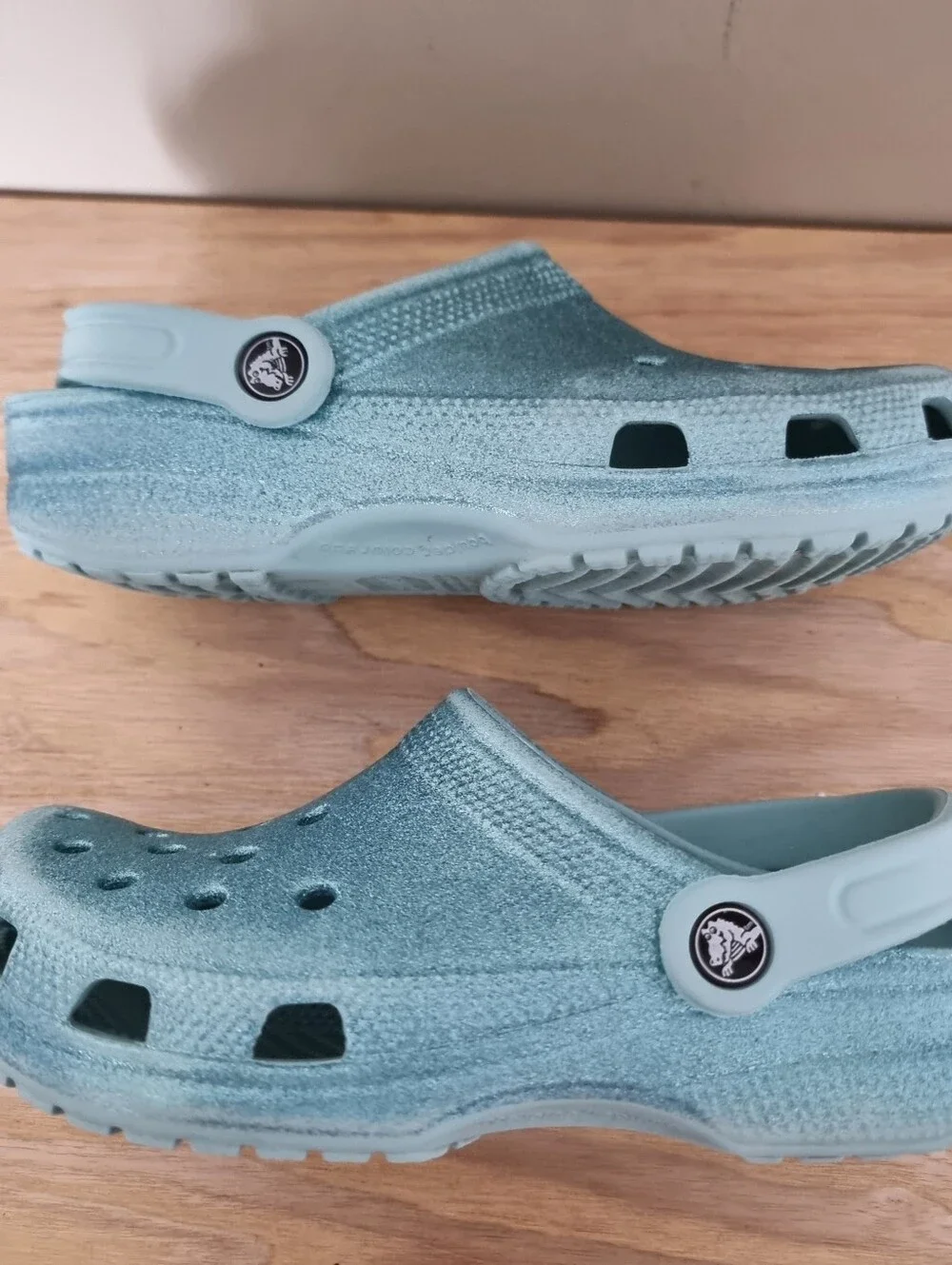 Crocs Kids J5 Classic Glitter Clogs Light Blue Slip-On Clog Shoes